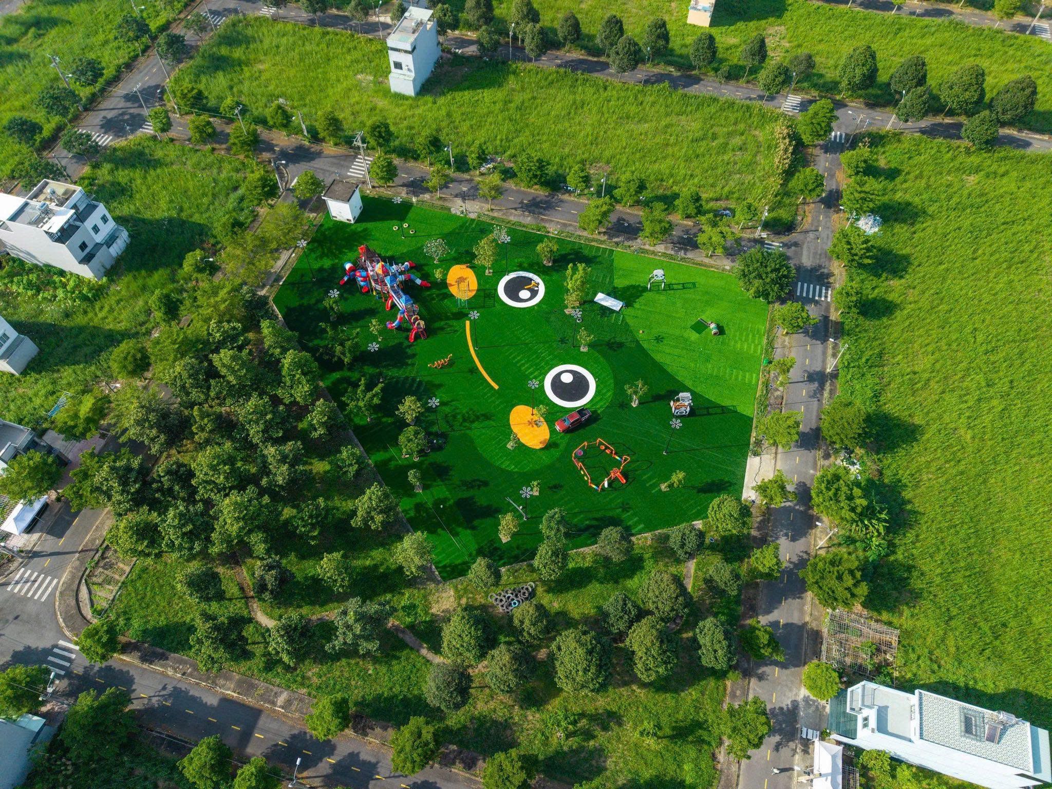 Khu vui chơi trẻ em Saigon Village